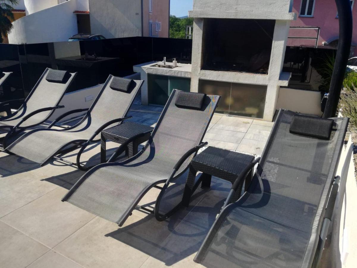 Villa Infinity Pinezići 外观 照片